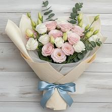 Букет цветов из:  Лизиантусы в Отрадном Самарская область