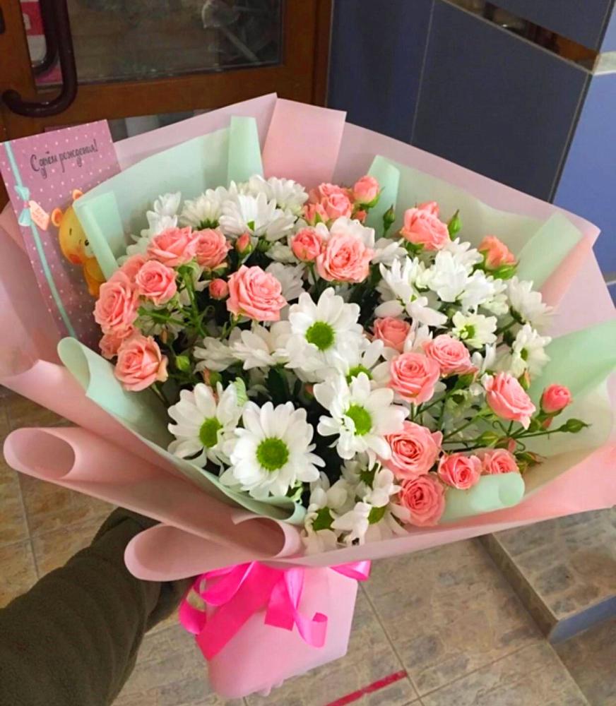 Букет цветов из: Розы и Хризантемы в Отрадном Самарская область