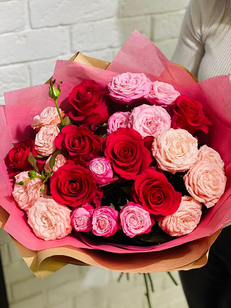 Букет цветов из: Розы в Отрадном Самарская область