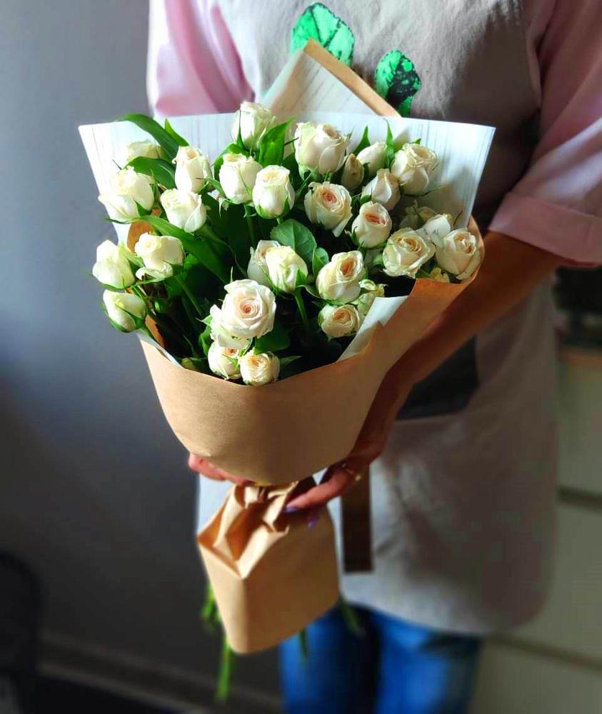 Букет цветов из: Розы в Отрадном Самарская область