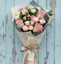 Букет цветов из:  Розы в Отрадном Самарская область
