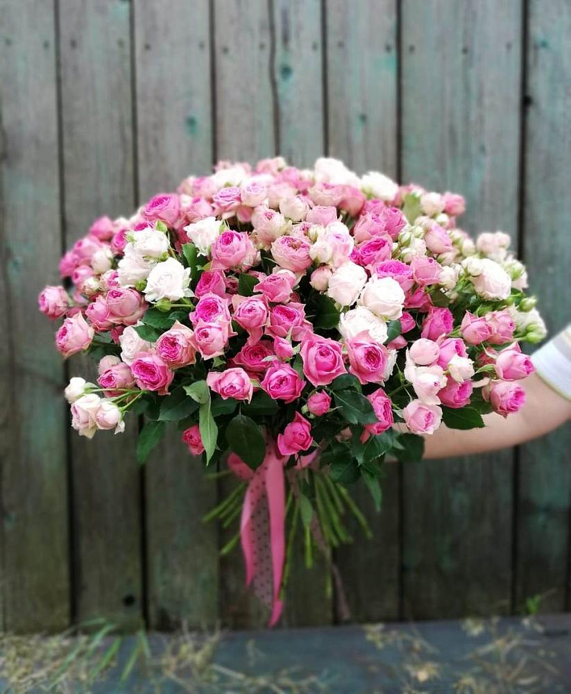 Букет Розовые кустовые розы Натали и Лав Лидия в Отрадном Самарская область