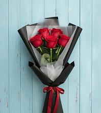 Букет цветов из:  Розы в Отрадном Самарская область