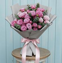 Букет цветов из:  Розы в Отрадном Самарская область